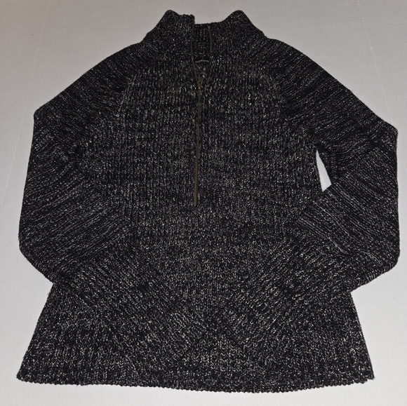 Moda International Black and Cream Sweater  EUC size M - Picture 2 of 9